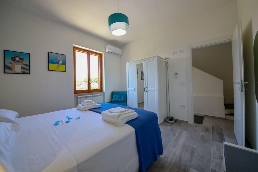 Villa Vera, Accesso Al Mare, Vista Castello, Ac Brindisi Esterno foto
