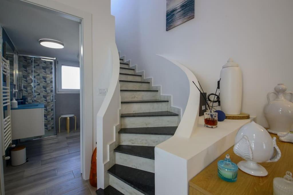 Villa Vera, Accesso Al Mare, Vista Castello, Ac Brindisi Esterno foto